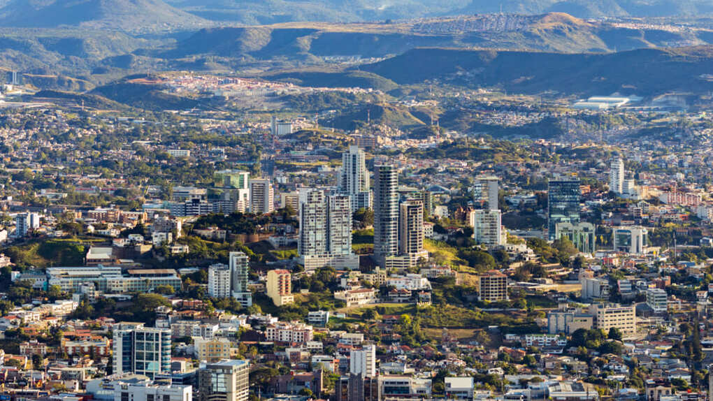 Honduras frente al «Plan Venezuela»: debates sobre democracia y economía