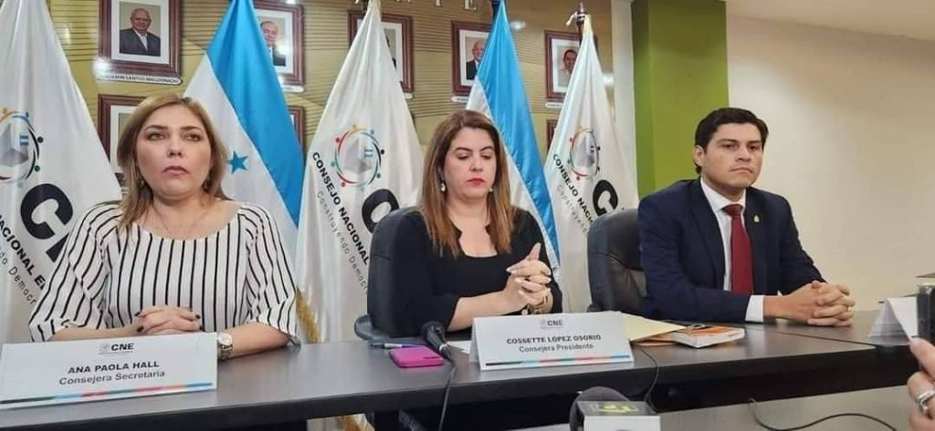 Denuncian acuerdos entre Zelaya y Partido Liberal en el CNE Honduras