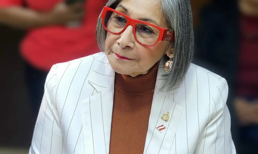 Maribel Espinoza cuestiona amenazas al orden constitucional hondureño