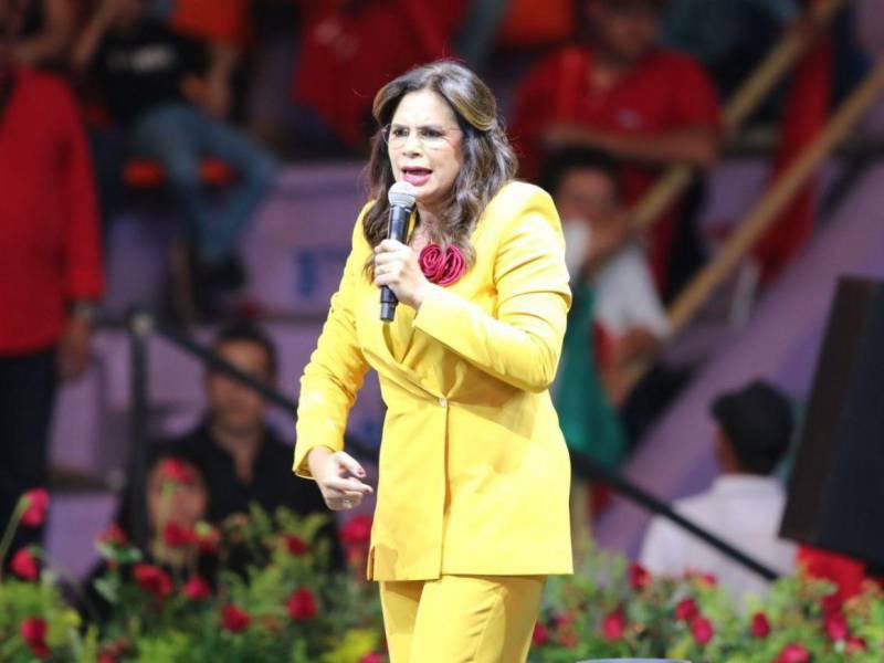 Polémica sobre sistemas políticos de Cuba y Venezuela tras intervención de Rixi Moncada