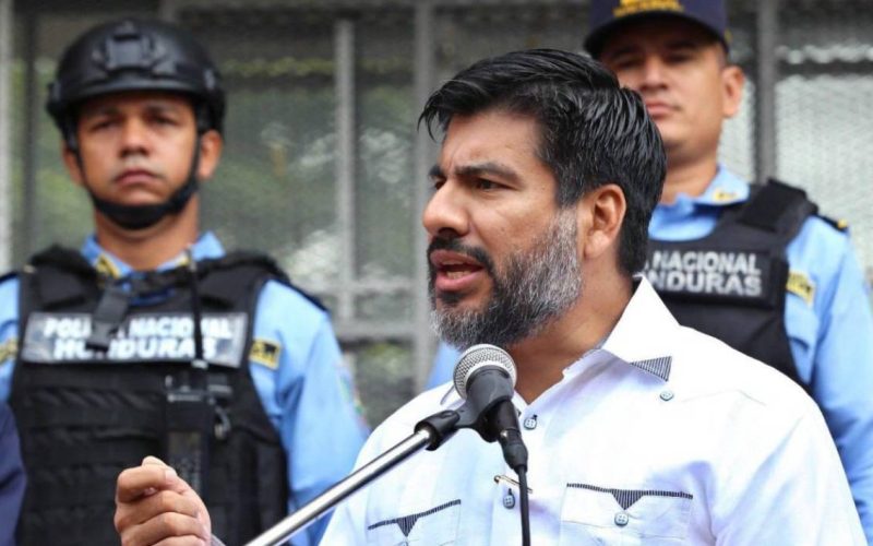 Acusan de parcialidad al fiscal general de Honduras a favor de LIBRE