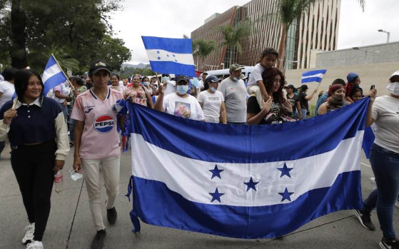 Iglesias y Gobierno en confrontación: cómo la religión transforma el escenario político hondureño