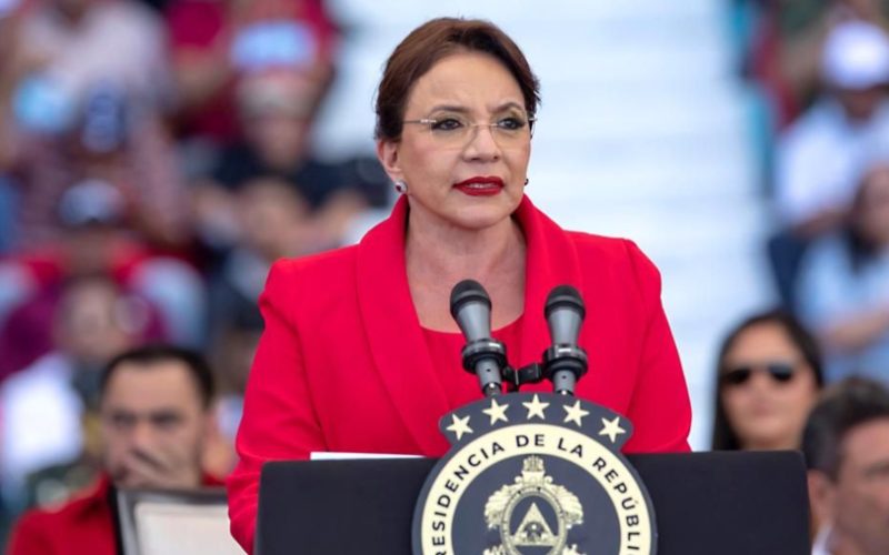 Gobierno de Xiomara Castro y la cancelación del TPS: impacto en la población migrante hondureña