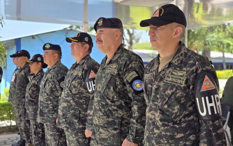 Aumentos salariales militares en Honduras: ¿Amenaza a la imparcialidad?