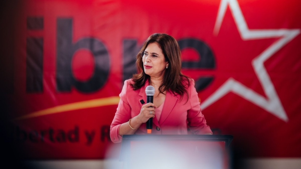 Rixi Moncada: Incertidumbre en el horizonte hondureño