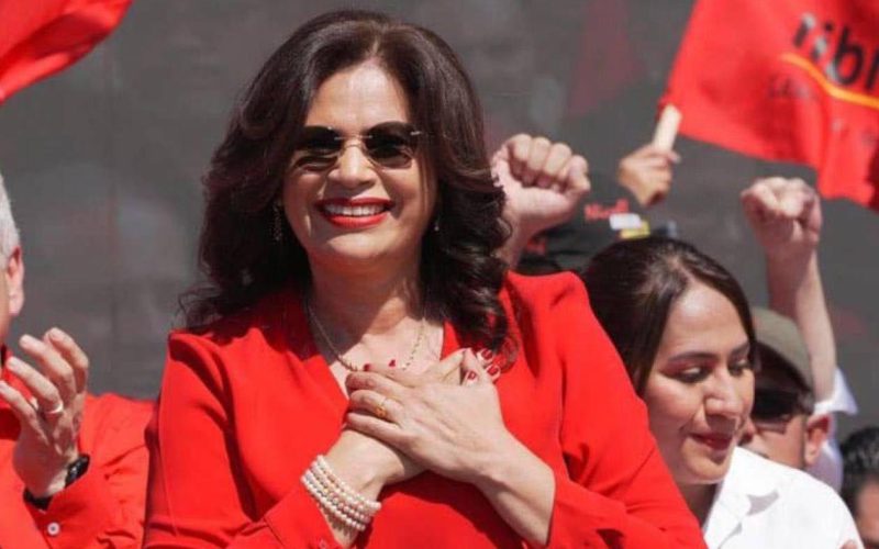 ¿Es el Cierre de la Central de Riesgos la Solución de Rixi Moncada?