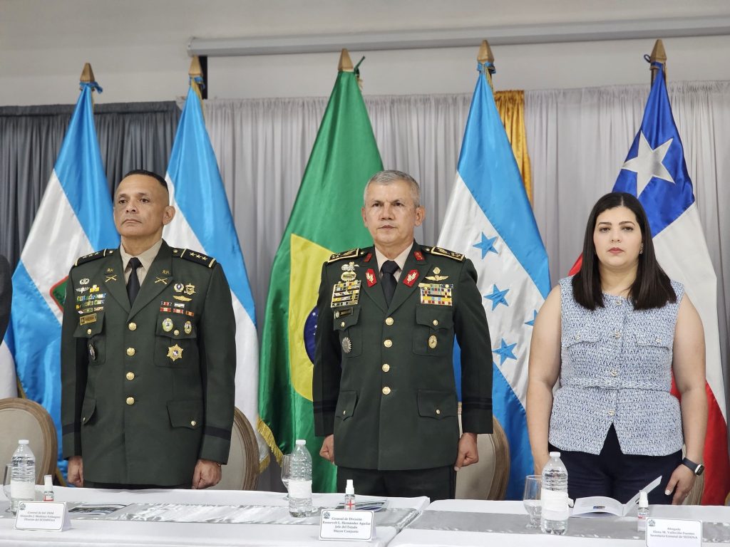 Honduras: Tensiones Electorales por Hostigamiento a la Prensa y Boicot Militar
