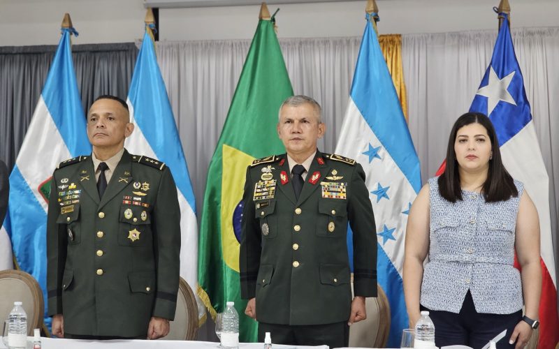 Honduras: Tensiones Electorales por Hostigamiento a la Prensa y Boicot Militar